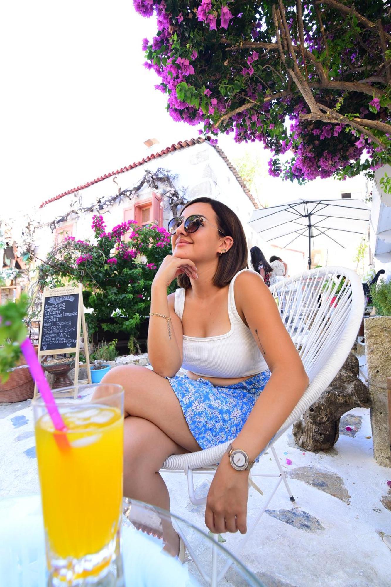 Yukari Sokak Vip Butik Otel Алакати Екстериор снимка