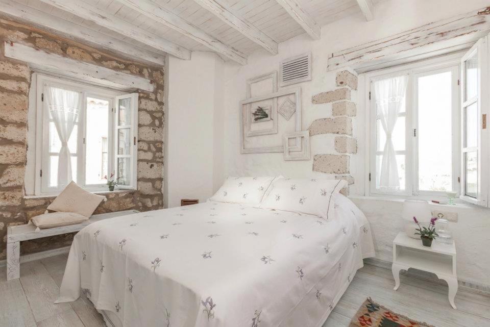 Yukari Sokak Vip Butik Otel Алакати Екстериор снимка